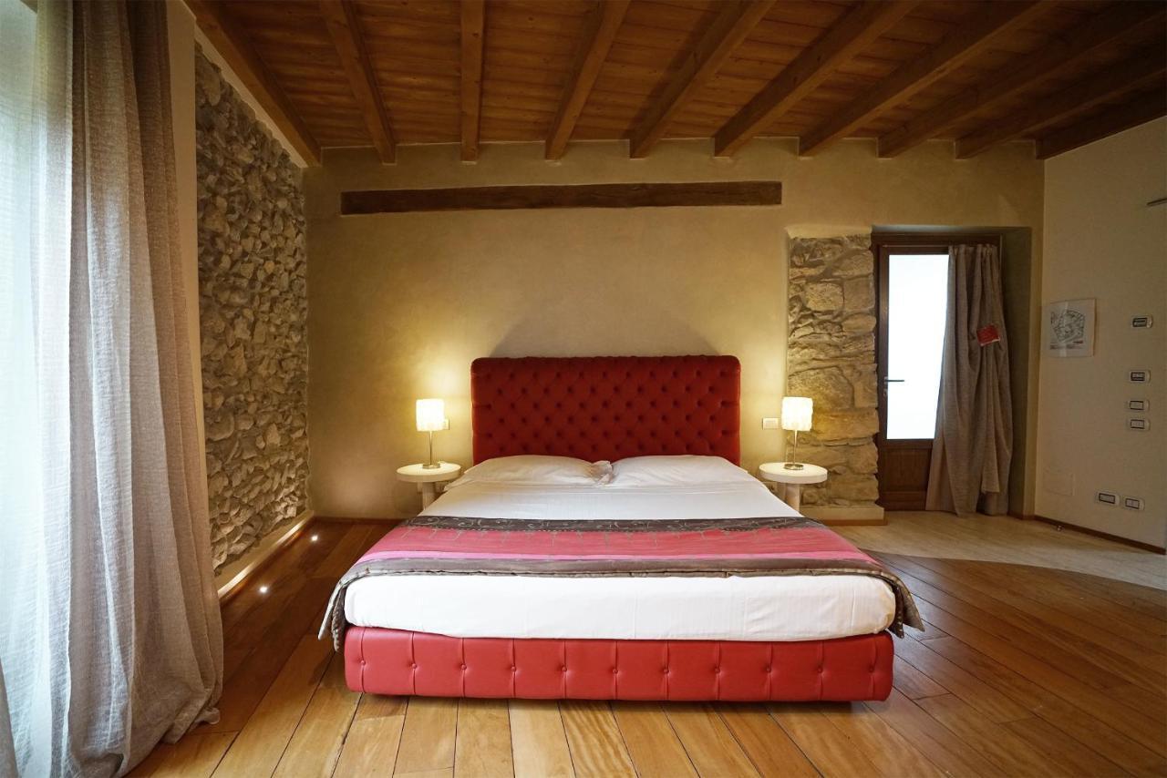 Il Portico - 1711 Luxury Guest House Arlate Exterior foto