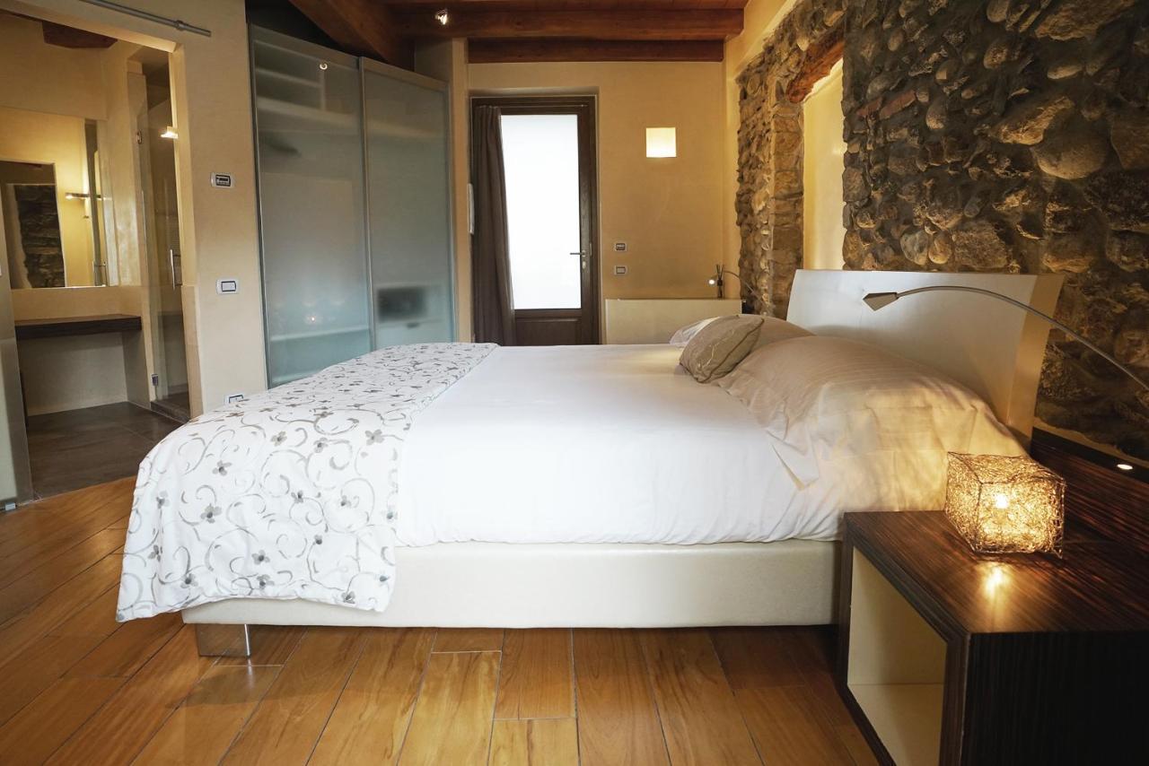 Il Portico - 1711 Luxury Guest House Arlate Exterior foto